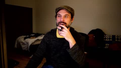 Snapshot of nikejude56 chatting on 12-16-25, 05:34 Nike Jude online show from 12-16-25, 05:34