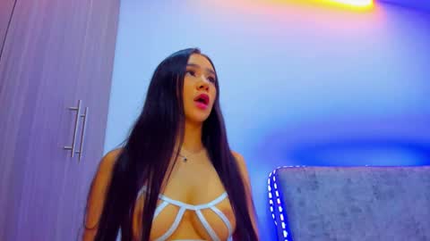 nikii_white online show from 01-12-26, 01:44