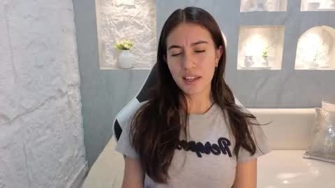 Online 2200 to 600 online show from 10-24-25, 04:31