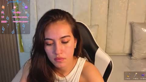 Online 2200 to 600 online show from 11-22-25, 03:22