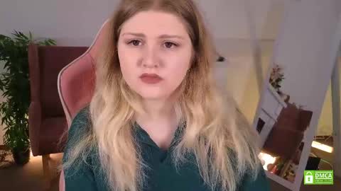 Nikki online show from 04-20-26, 05:54