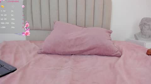 NIkki Angel online show from 02-09-25, 01:22