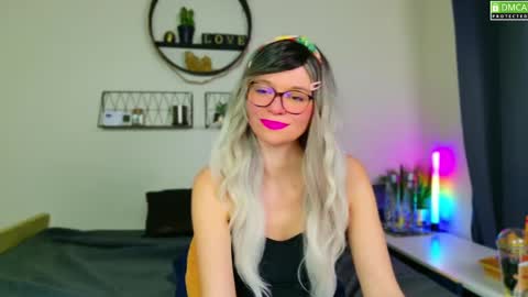 Kitty Chatte online show from 12-07-24, 07:49