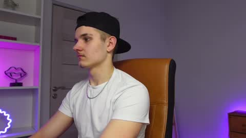 nikki online show from 02-10-26, 07:07