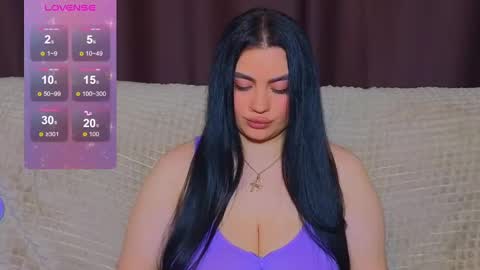 Nikki Kardashian online show from 03-11-25, 10:42