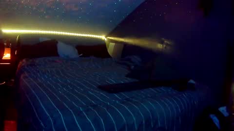 Snapshot of nikkiandtony chatting on 01-03-25, 05:50 nikkiandtony online show from 01-03-25, 05:50