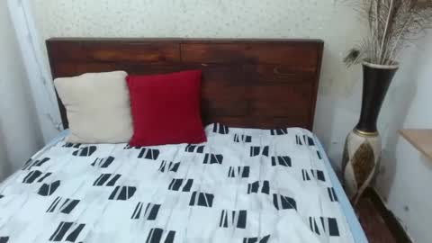 NikkieMilky online show from 02-28-25, 05:26