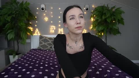 Nikki online show from 01-15-25, 02:13