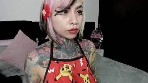 Nikki Ramone   online show from 01-29-25, 02:53