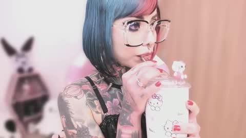 Nikki Ramone   online show from 10-17-25, 10:34