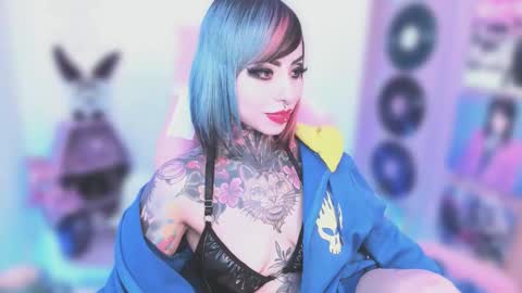 Nikki Ramone   online show from 12-02-25, 09:43