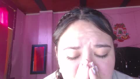 Snapshot of nikkirous_ chatting on 09-20-25, 12:50 Nikkirous online show from 09-20-25, 12:50