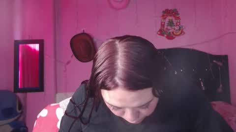 Snapshot of nikkirous_ chatting on 11-04-25, 03:11 Nikkirous online show from 11-04-25, 03:11