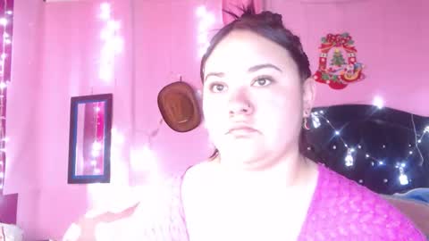 Snapshot of nikkirous_ chatting on 11-14-25, 06:06 Nikkirous online show from 11-14-25, 06:06