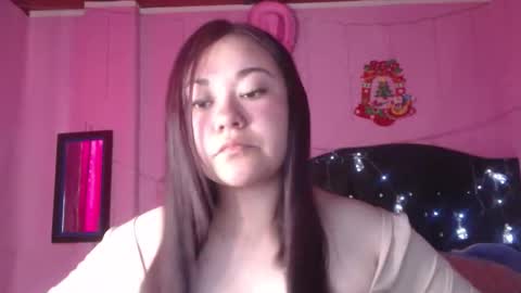 Snapshot of nikkirous_ chatting on 11-15-25, 02:57 Nikkirous online show from 11-15-25, 02:57