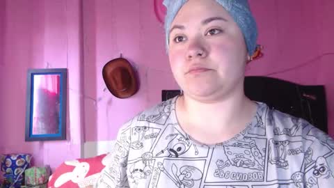 Snapshot of nikkirous_ chatting on 12-20-25, 12:34 Nikkirous online show from 12-20-25, 12:34