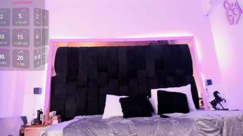     online show from 02-24-25, 06:26