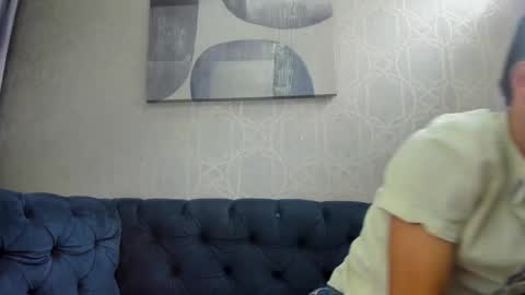 Snapshot of niklasravn chatting on 12-15-25, 07:29 NIko online show from 12-15-25, 07:29