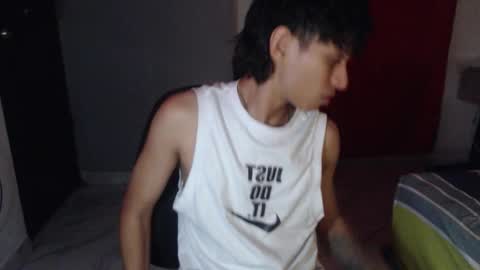 Snapshot of niklaus_wolf chatting on 10-03-25, 11:13 niklaus_wolf online show from 10-03-25, 11:13