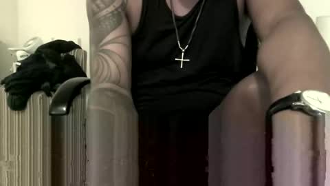 NikoJ1 online show from 11-08-25, 04:12