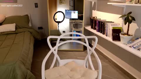 Nicole cam online show from 12-13-25, 11:54