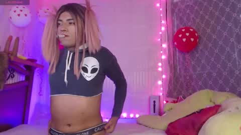 Nicol online show from 02-18-26, 01:51