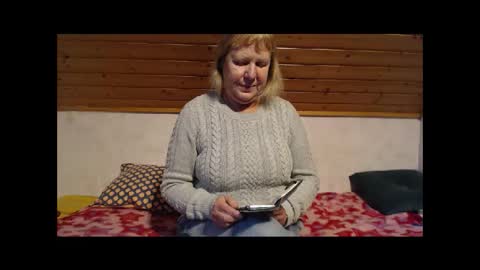 Nikole1 online show from 12-15-25, 10:52