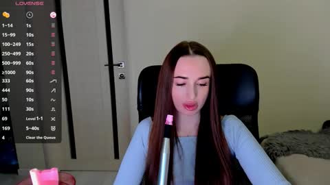      online show from 12-18-25, 02:39