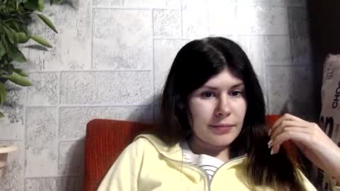 Nikol online show from 10-26-25, 06:36