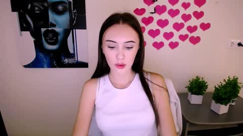 nikonara_ online show from 12-06-24, 12:16