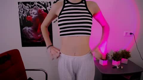 nikonara_ online show from 03-12-25, 11:31