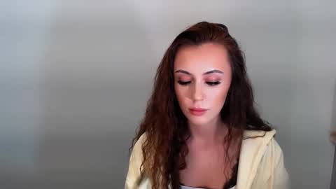 nikonara_ online show from 11-18-25, 02:43