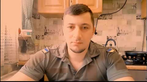 NikQRedhot online show from 02-14-26, 05:59