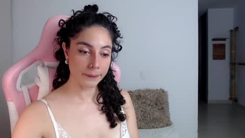 niky_blue online show from 01-31-25, 11:24