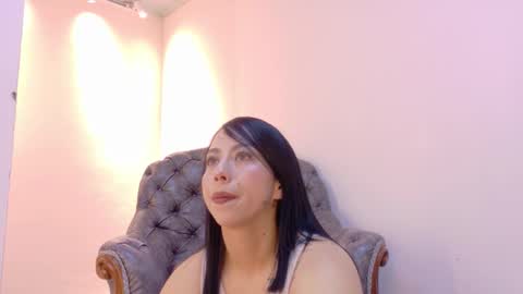 Snapshot of niky_smit chatting on 02-20-26, 10:49 NIKY SMIT online show from 02-20-26, 10:49