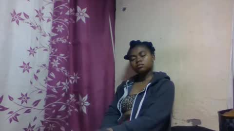 nilah online show from 11-09-25, 01:15