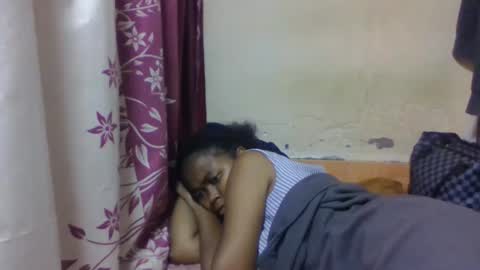 Snapshot of nilahmarie chatting on 01-16-26, 06:17 nilah online show from 01-16-26, 06:17