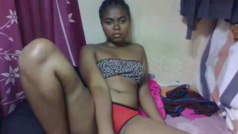 Snapshot of nilahmarie chatting on 02-04-26, 07:20 nilah online show from 02-04-26, 07:20