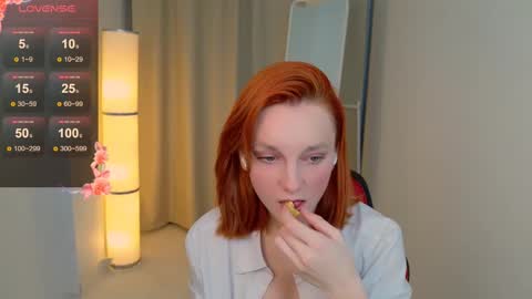 Snapshot of nillie_kelly chatting on 02-25-25, 10:18 Nillie online show from 02-25-25, 10:18