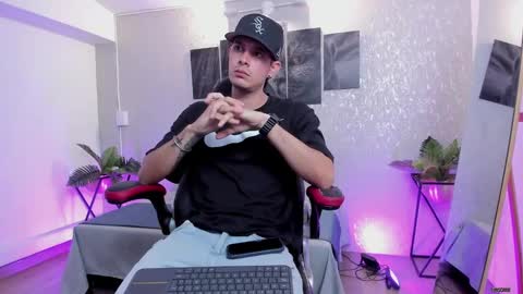 Nils online show from 10-09-25, 03:48