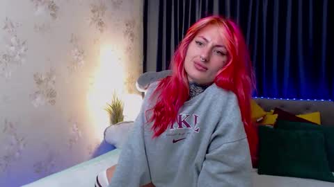 Nina online show from 10-03-25, 05:59