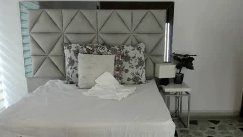  Nina  online show from 11-05-25, 08:31