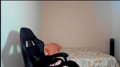  Nina  online show from 02-18-26, 08:49