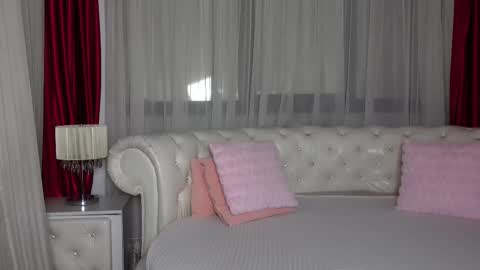 NinaCrystal online show from 02-26-25, 06:15