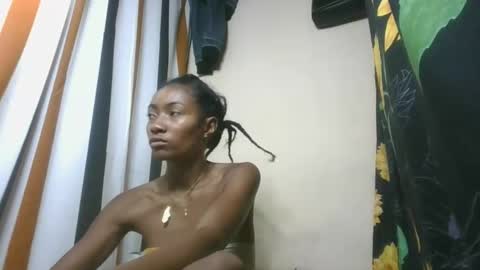 ninaeaa online show from 11-17-25, 03:12