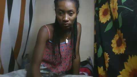 ninaeaa online show from 11-23-25, 08:08