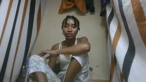 ninaeaa online show from 01-13-26, 08:19