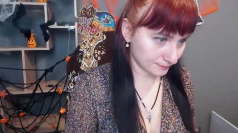 ninaflawlees online show from 11-03-25, 01:01