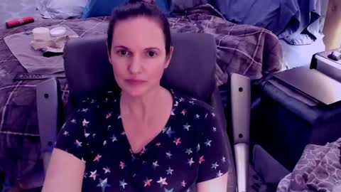 Snapshot of ninajaymes chatting on 01-01-25, 08:24 Nina Jaymes online show from 01-01-25, 08:24