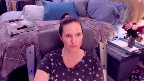 Snapshot of ninajaymes chatting on 01-25-25, 08:00 Nina Jaymes online show from 01-25-25, 08:00